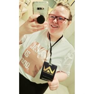 Meet your Posher, Ashley